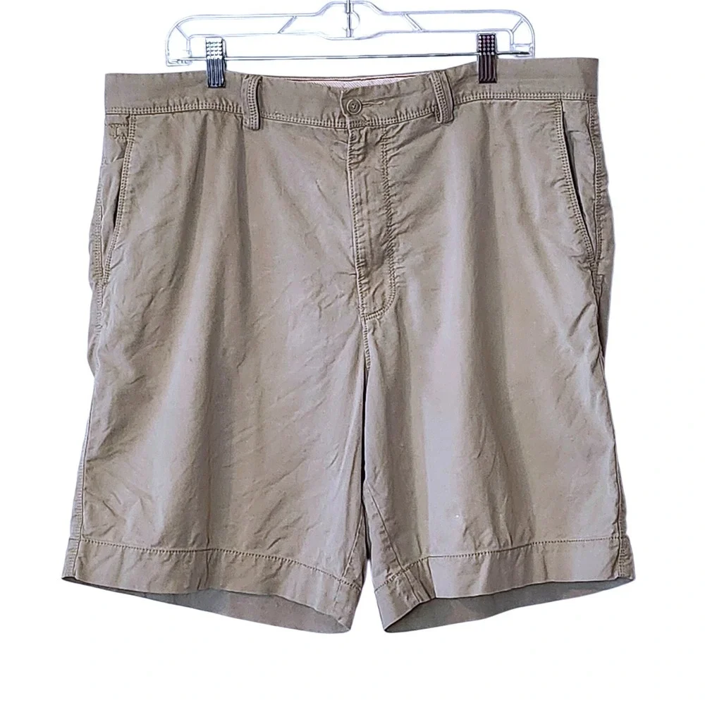 TOMMY BAHAMA CASUAL‎ GOLF SHORTS MENS 38 TAN COTTON TENCEL
